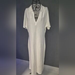 DISSH Elegant White Maxi Dress